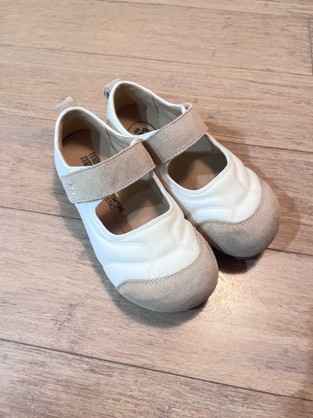 Mary Jane Shoes in White and Beige - Comfortable Strap